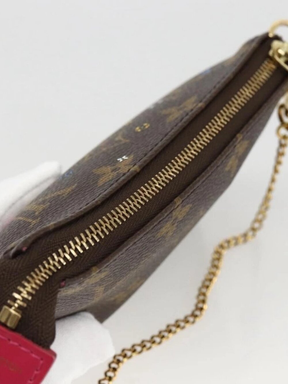 LOUIS VUITTON Monogram Vivienne Mini Pochette Accessoires M81637 Auth 167034SM - Picture 6 of 14